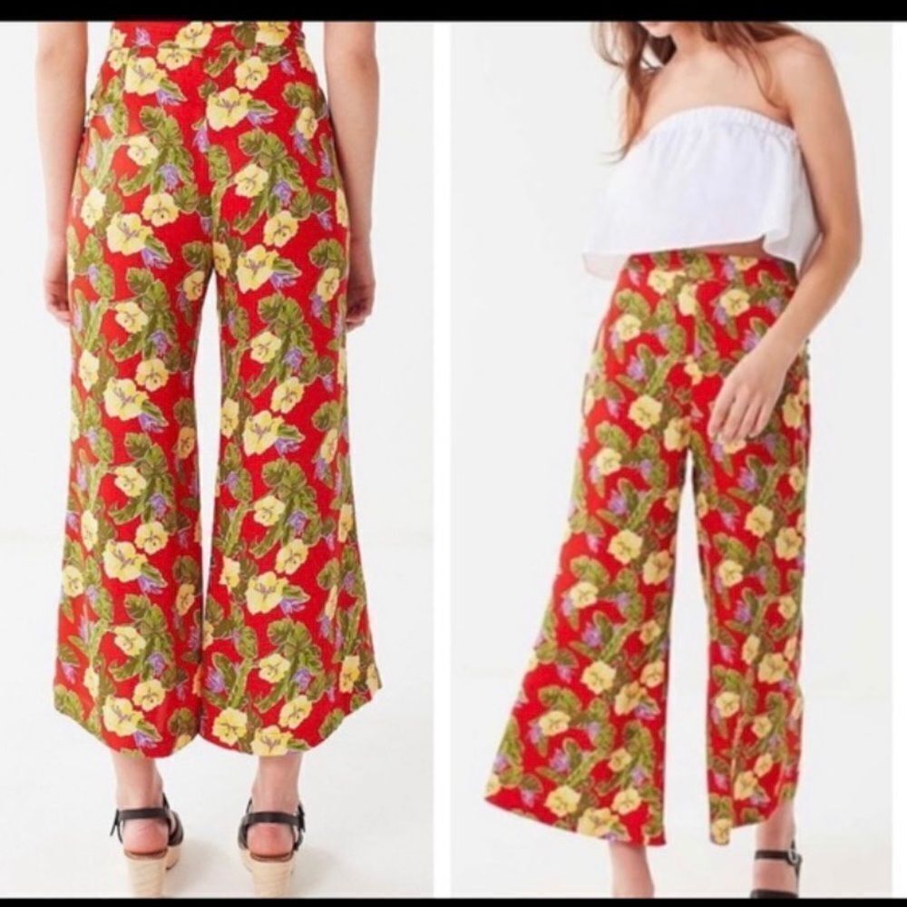 Urban Outfitters Y2K Red Floral Print Wide Cropped Leg Pants 2